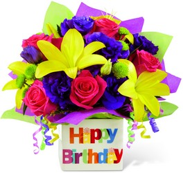 The FTD Happy Birthday Bouquet from Flowers by Ramon of Lawton, OK
